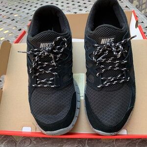 Men’s Nike Free Run 2 size 10.5